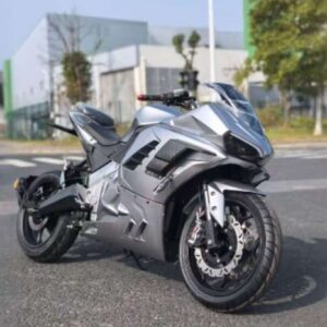 Ducati Panigale S (мотор в маятнике)