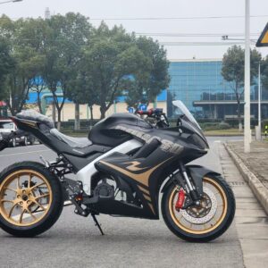 Ducati DK400 (Центральный мотор)