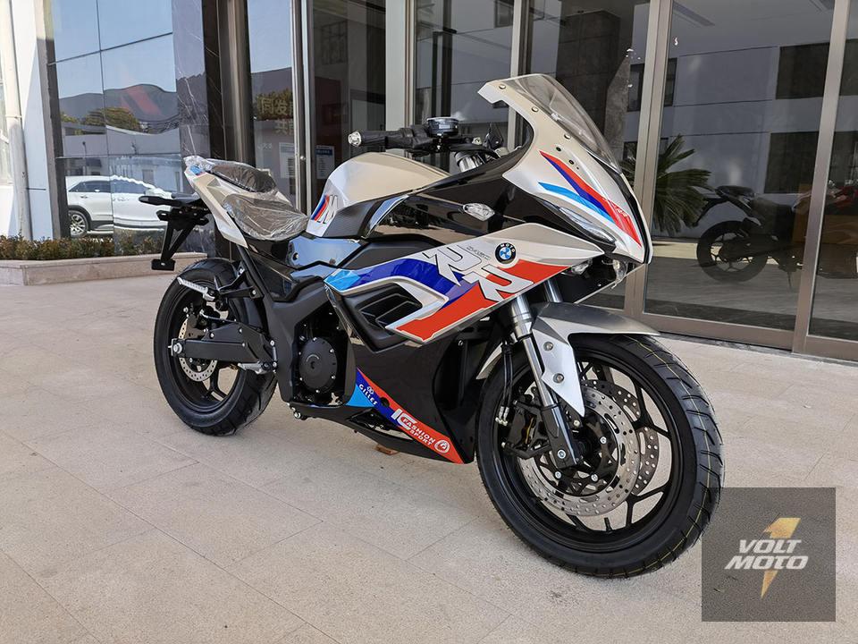 Электромотоцикл BMW — изображение 2